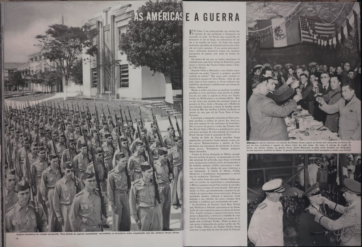Fotografia de tropa brasileira em parada militar com armas.