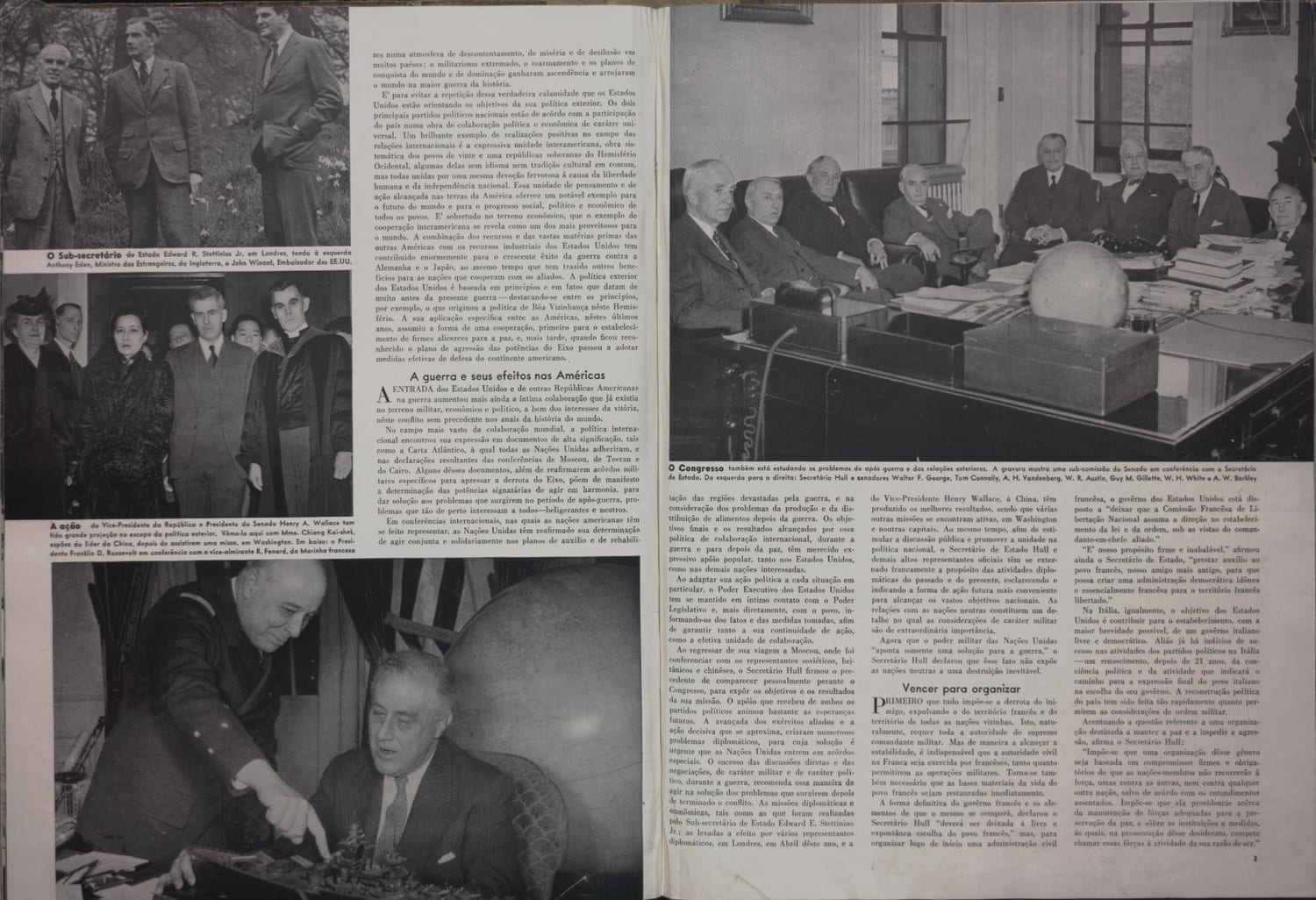 Fotografia mostrando o Sub-secretário de Estado norte-americano Edward Stettinius Jr. ao lado de Anthony Eden e do embaixador John Winant em Londres.